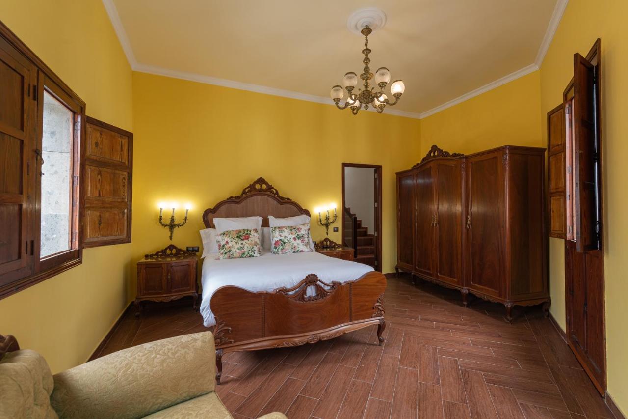 Homeforguest New Duplex With Rooftop Next To Arucas Cathedral Экстерьер фото